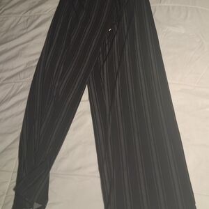Jones New York Black and Gray Apparel